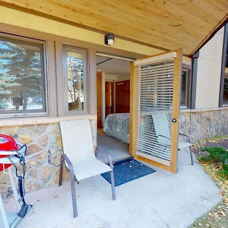Laurelwood Condominiums 202 スノーマス・ビレッジ 部屋 写真