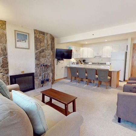Laurelwood Condominiums 202 スノーマス・ビレッジ 部屋 写真
