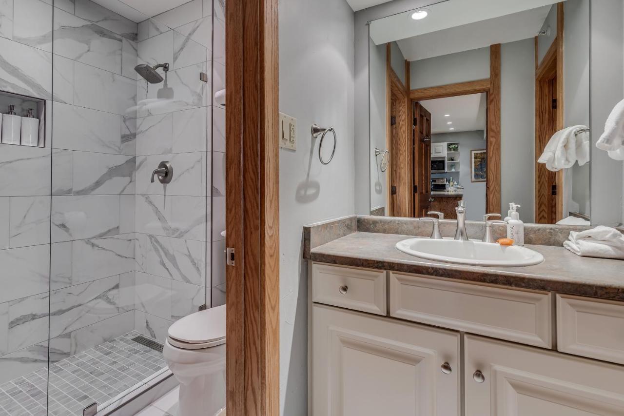 Laurelwood Condominiums 202 スノーマス・ビレッジ エクステリア 写真